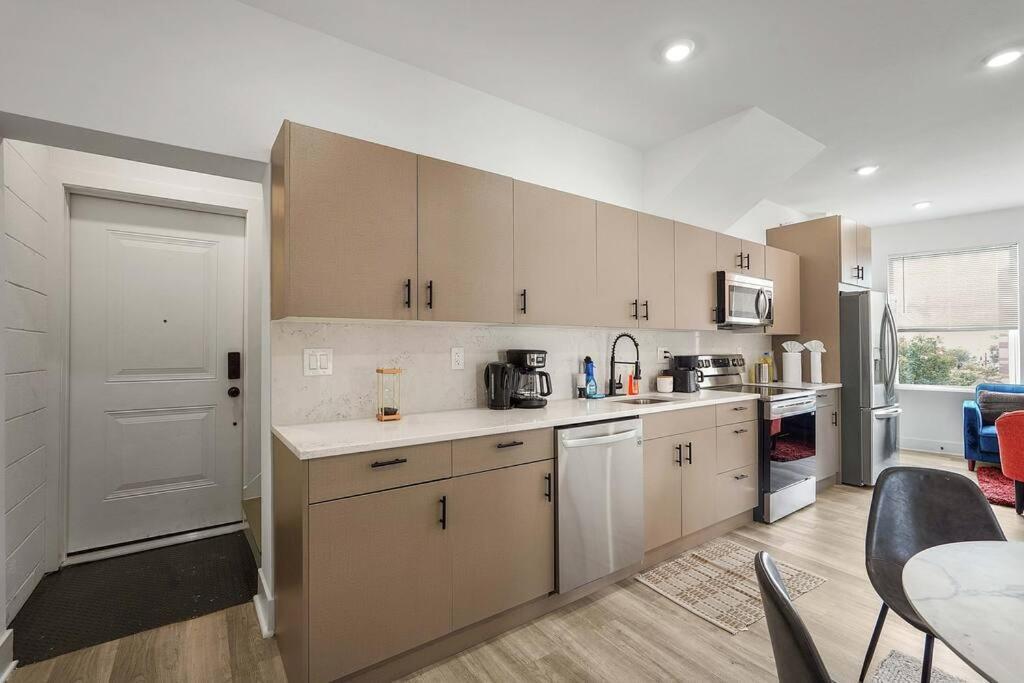 Enjoy City Skyline Views From Private Roofdeck! Washington Exterior foto